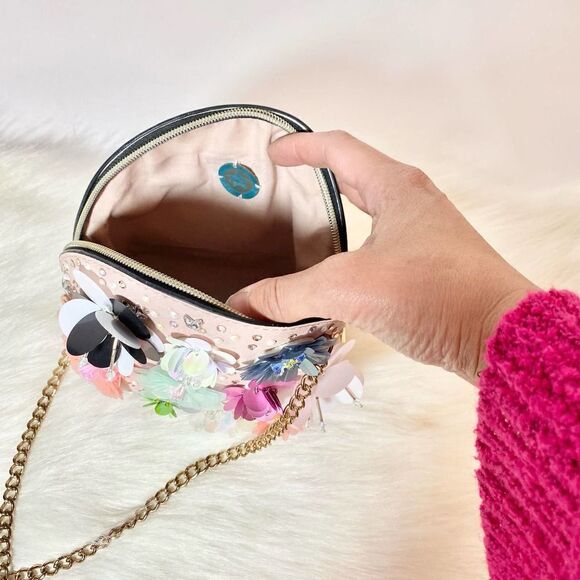 Chasing Heaven Custom Flower Bag with Swarovski Crystals - Picture 8 of 12